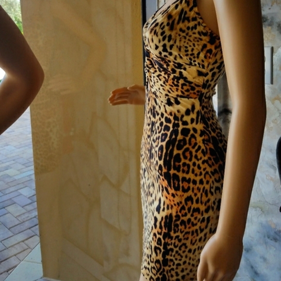 Lepoard print Bodycon mini - Picture 6 of 9